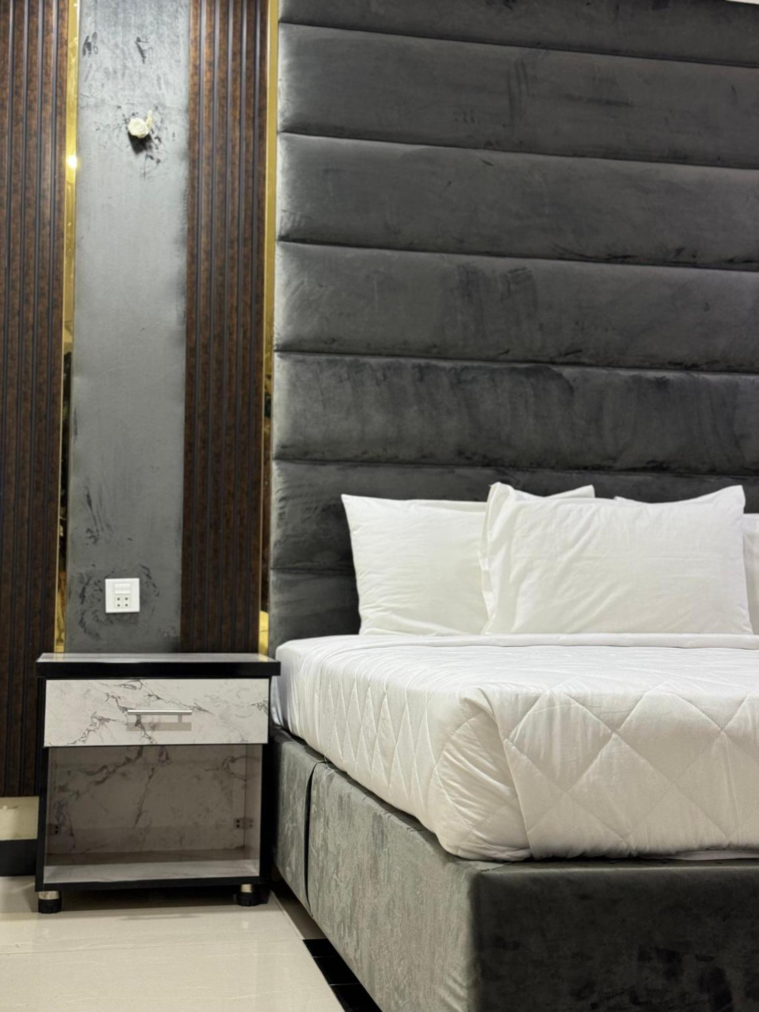 Rose Valet Guest House Ισλαμαμπάντ Εξωτερικό φωτογραφία