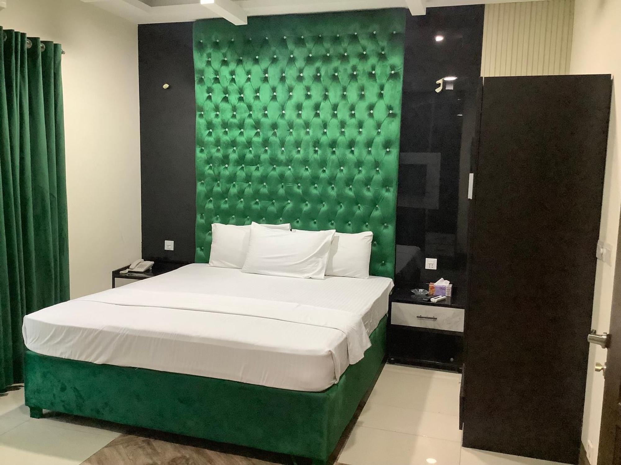 Rose Valet Guest House Ισλαμαμπάντ Εξωτερικό φωτογραφία